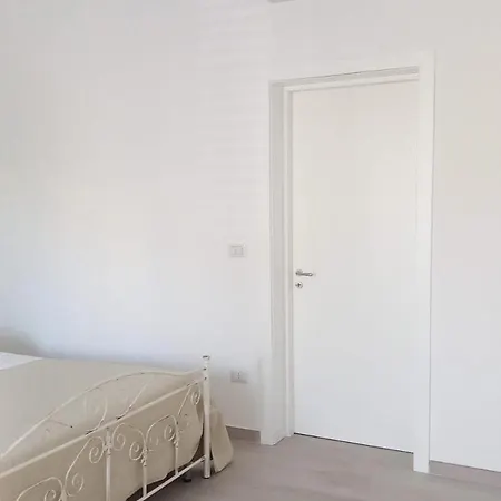 Dimora Nonna Assuntina Πανσιόν Corigliano dʼOtranto